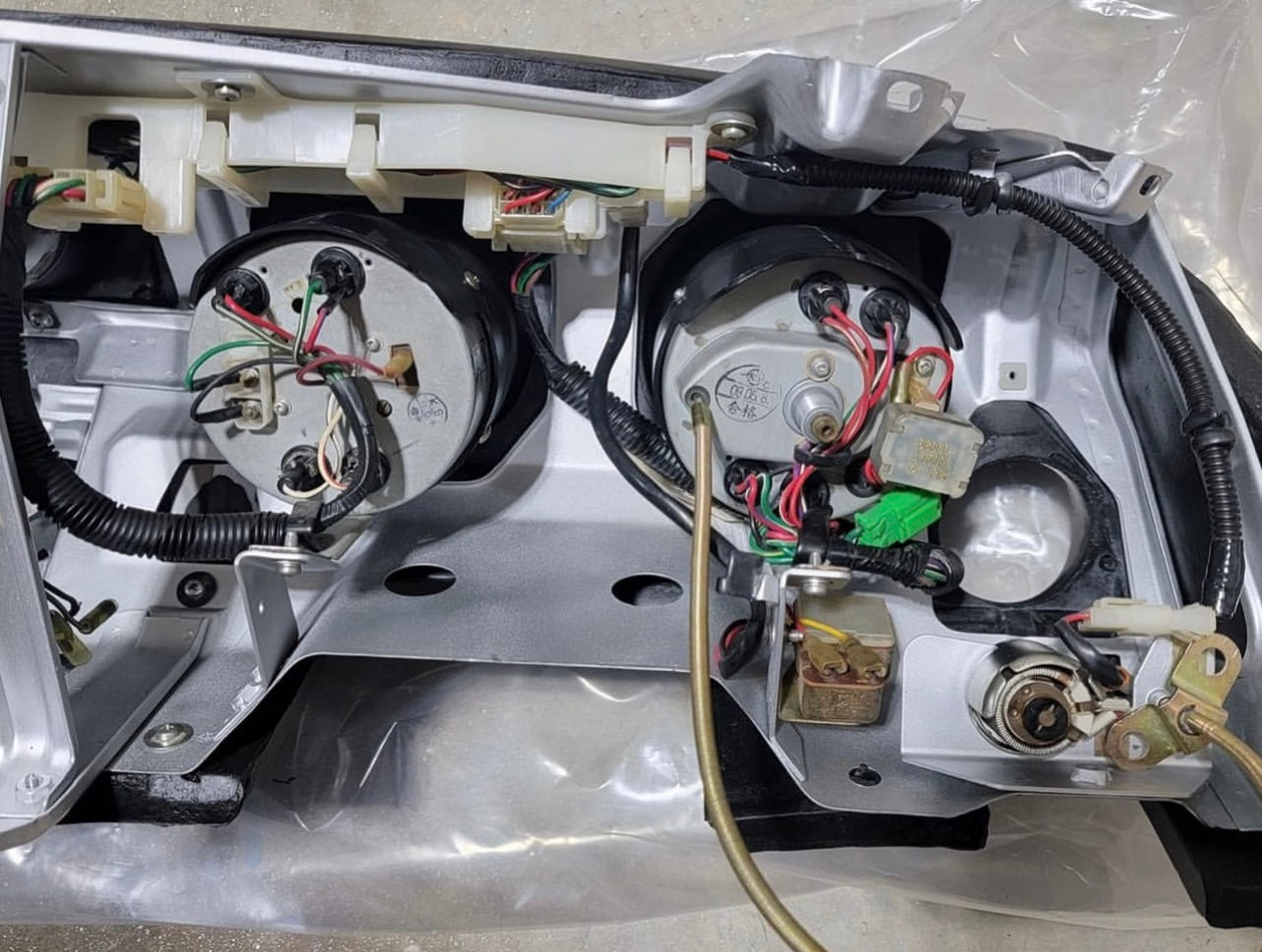 1972 Datsun 240z dash w/frame | series 2