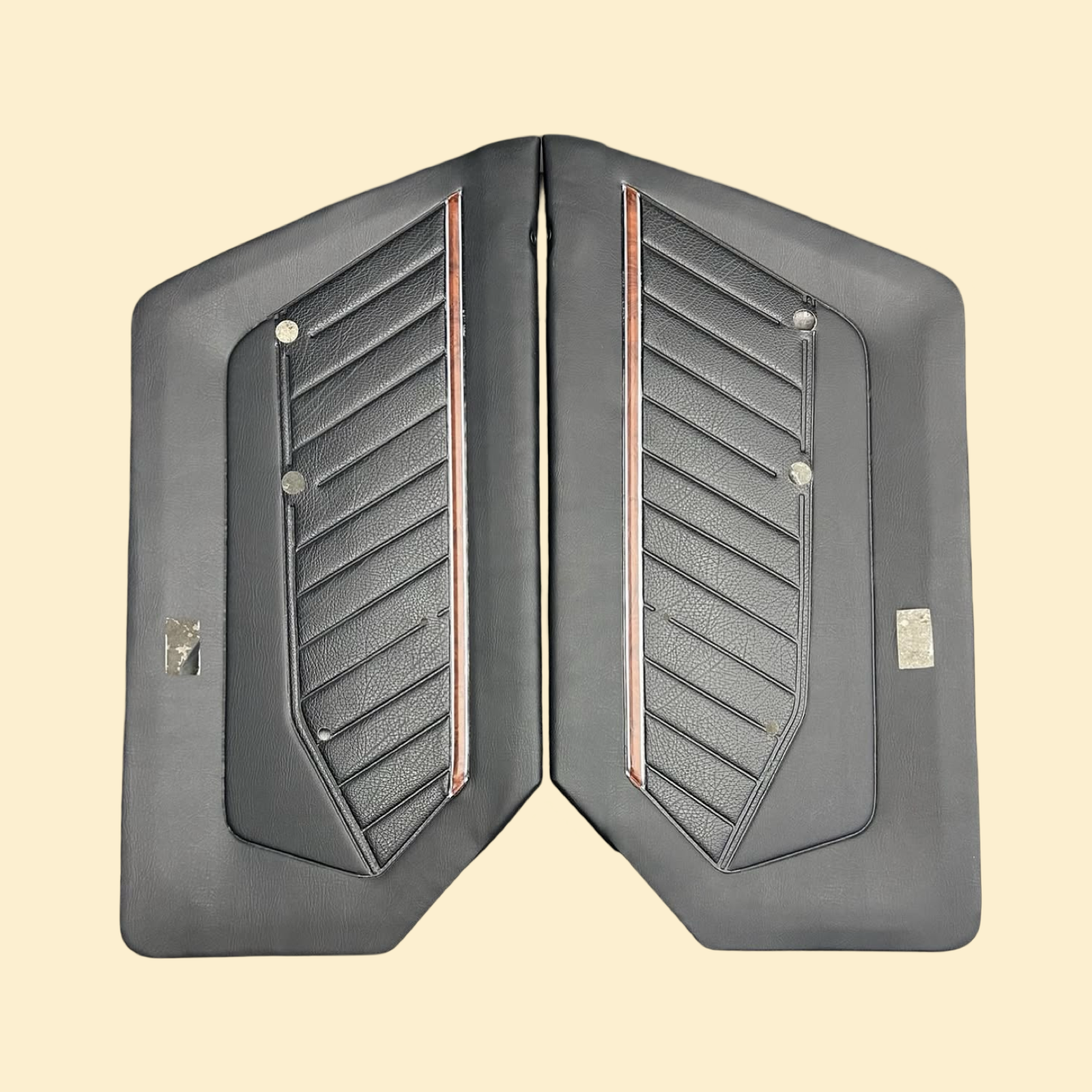 1974 Datsun 260z | 1975-1976 280z door panels – Vintage Dashes