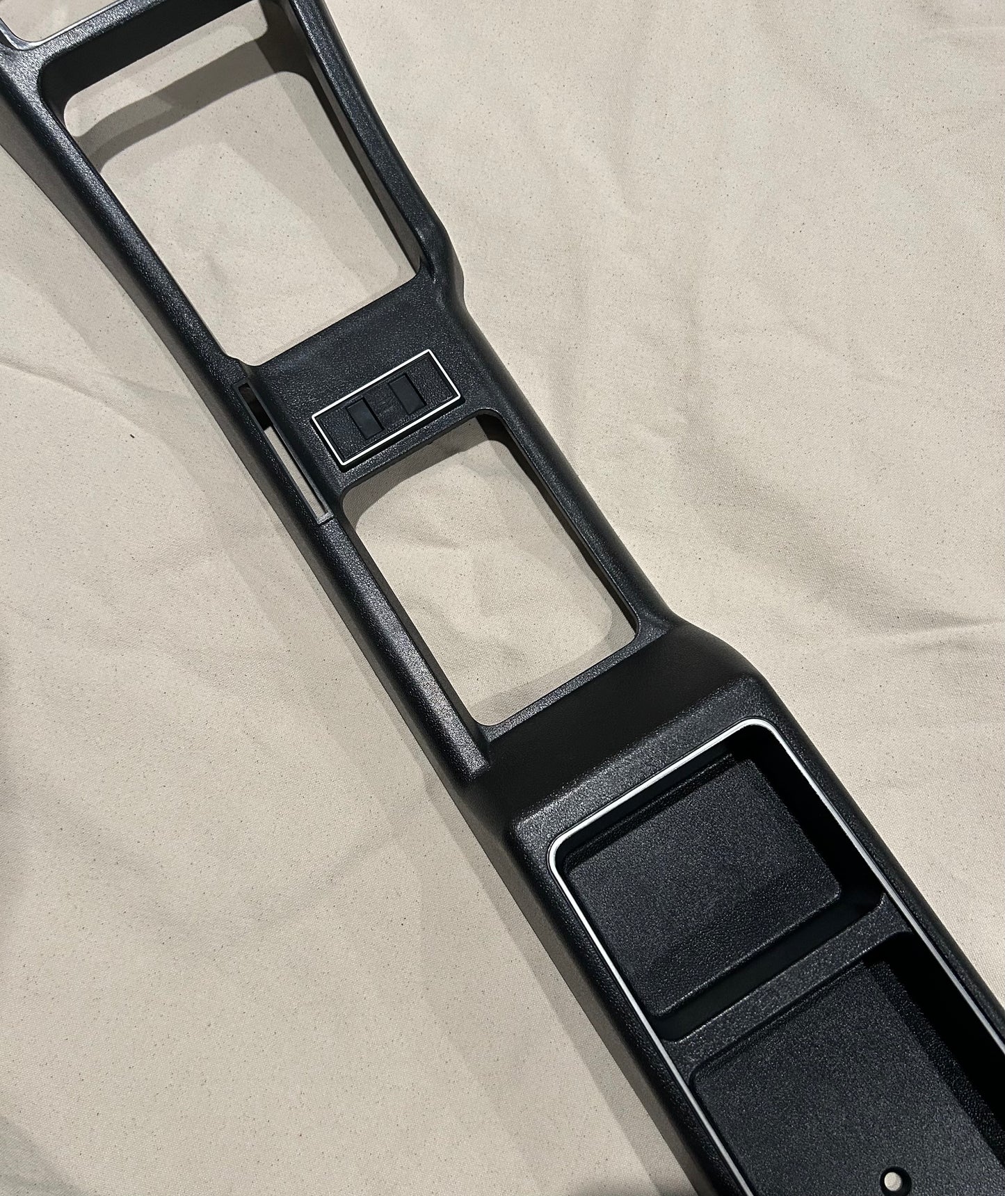 1971 - 1973 Datsun 240z Center Console - OEM Reproduction